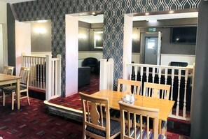Engelsk frokost hver dag (mot et tillegg)