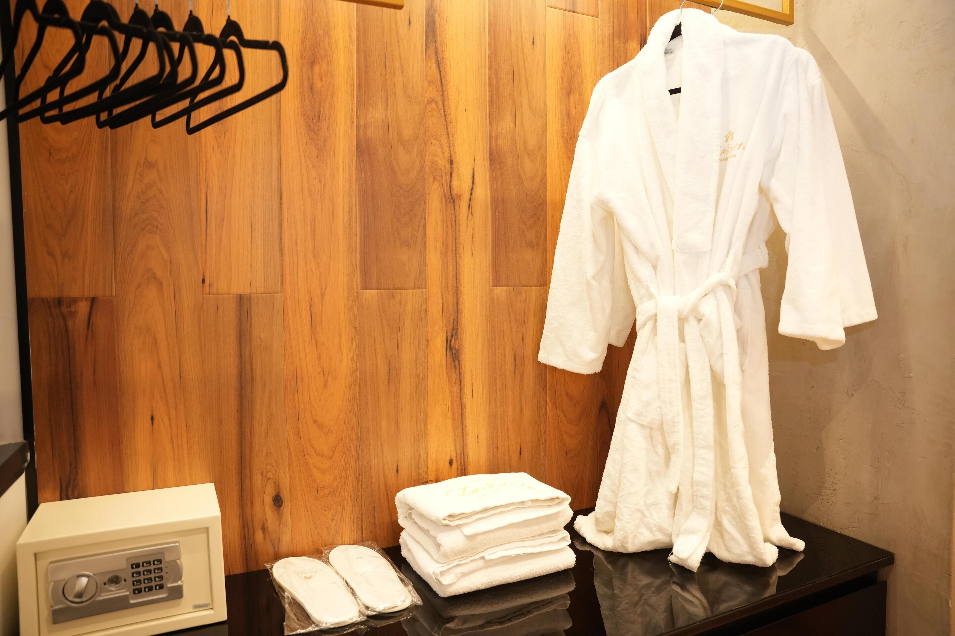 Photo - La Suite Boutique Hotel