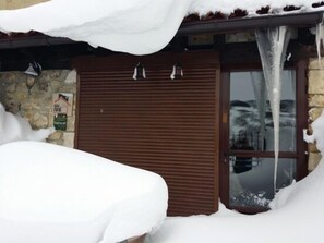 Exterior detail - Villamoronta Rural Cottage for 2 +1 people (La Rad)