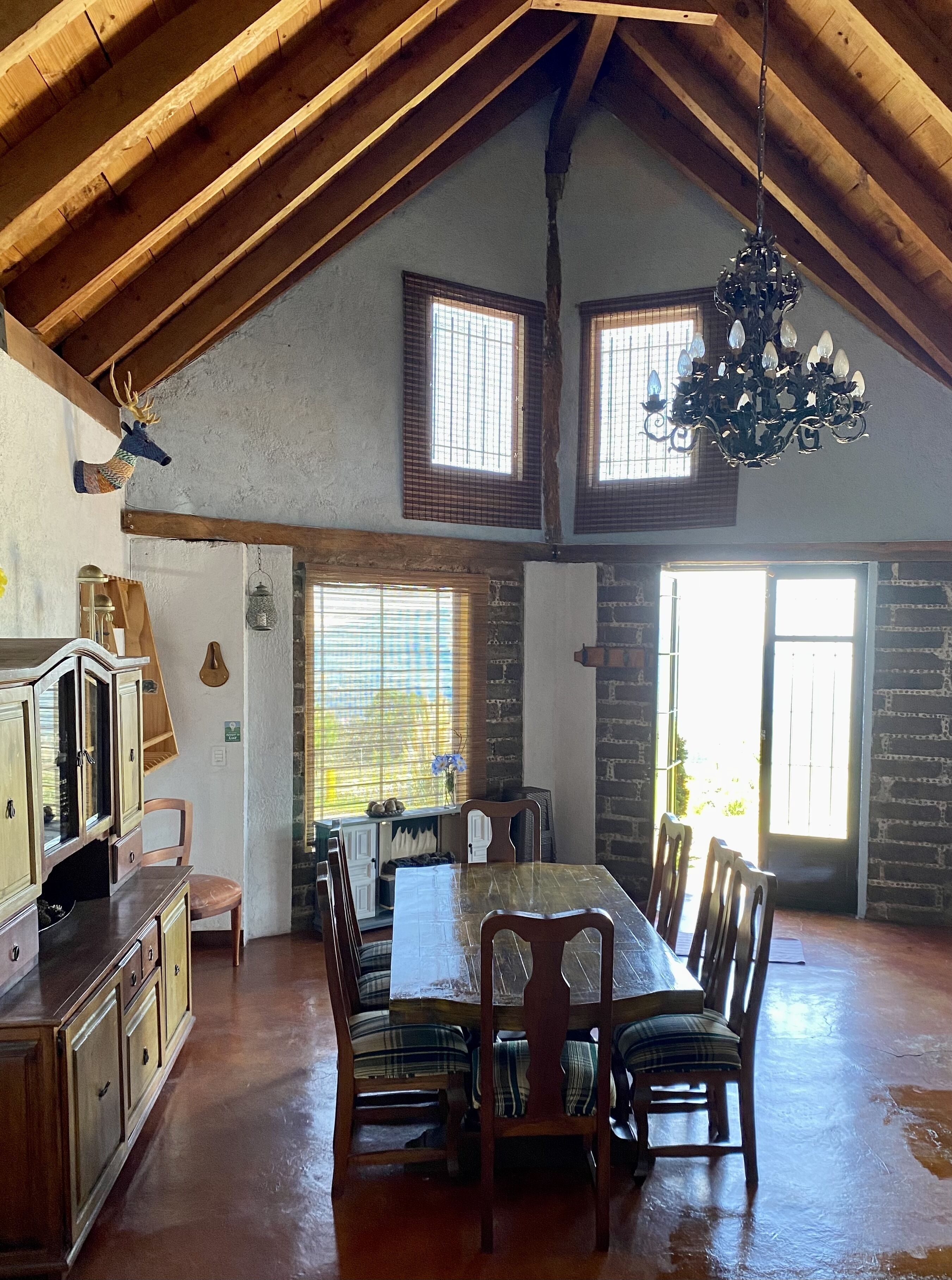 Cabaña familiar, 3 habitaciones, chimenea, vista a la montaña (Manzano) | Comedor