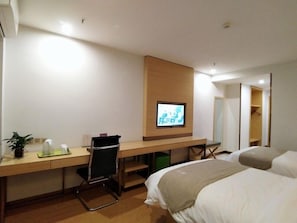 Business Twin Room | Free wired internet