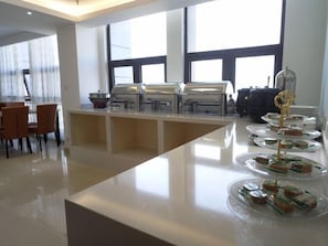 Breakfast area