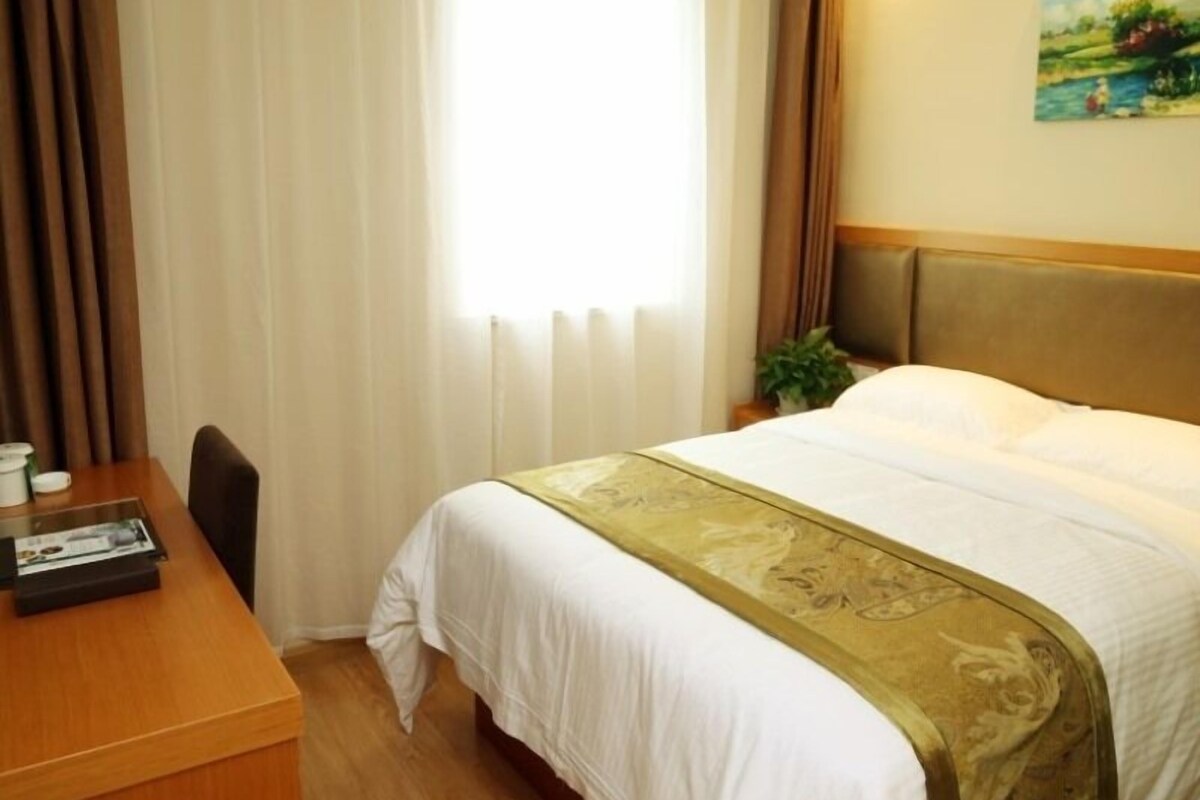 Quarto casal (Bed Width 1.5M) | Wi-Fi de cortesia