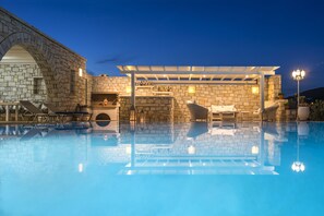 Utomhuspool