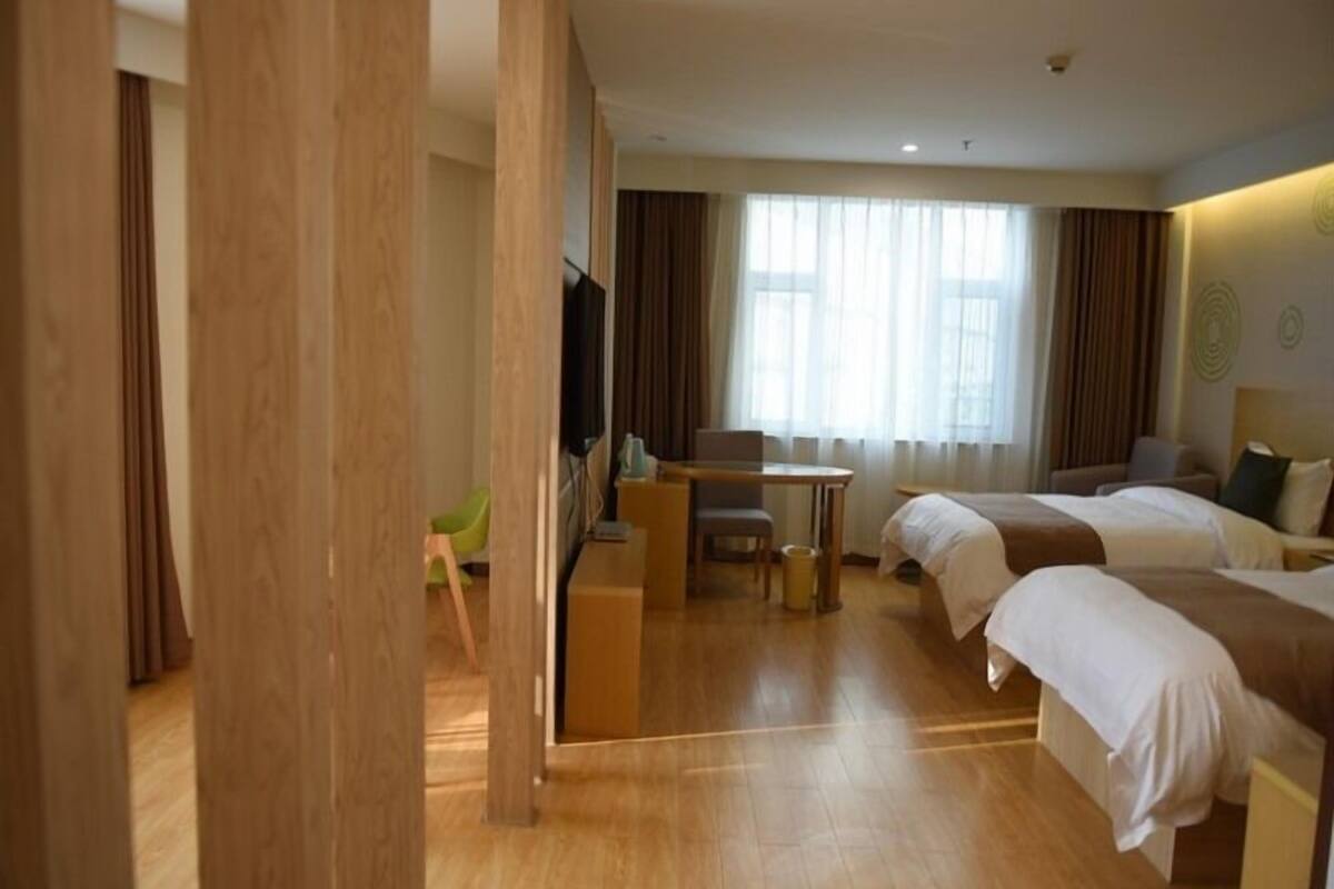 Triple Room
