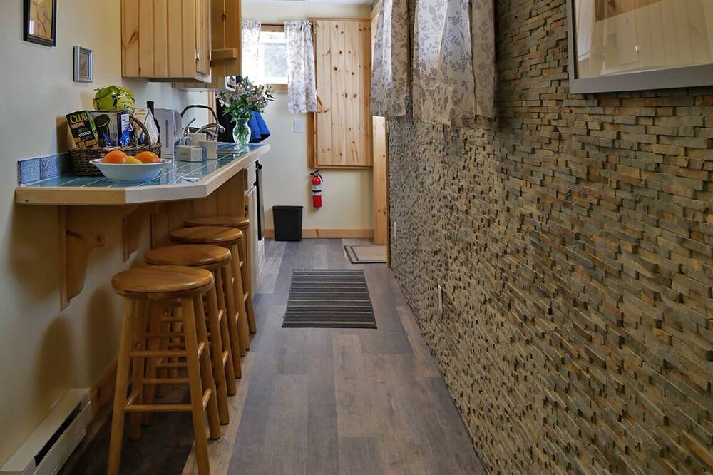 CATSKILL CABIN 3 — 15% OFF-Casual, Luxurious, Clean & Cozy Getaway on 183 acres
