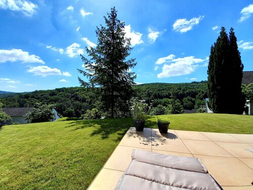 Villa Waldallee - Apartment with forest view, 84sqm