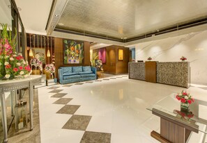 Lobby sitting area - Palette - City Westend (New Delhi)