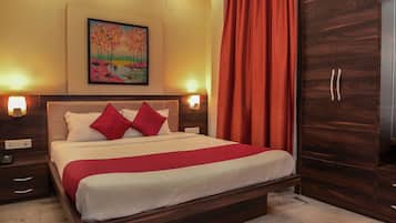 Habitación doble Deluxe, 1 cama King size | Wifi gratis y ropa de cama