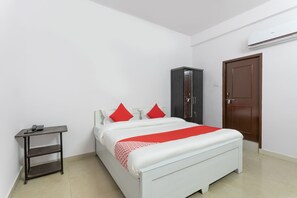 Kamar Double atau Twin | Wi-Fi gratis dan seprai linen
