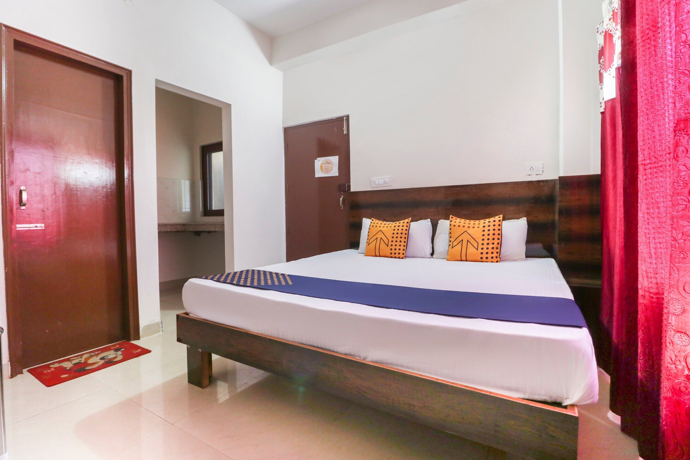 Double or Twin Room | 1 bedroom, bed sheets