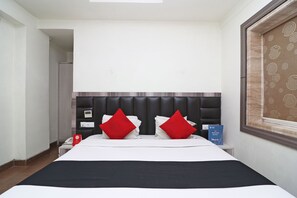 Room - Capital O 1138 Hotel Emerald (Barakpur)