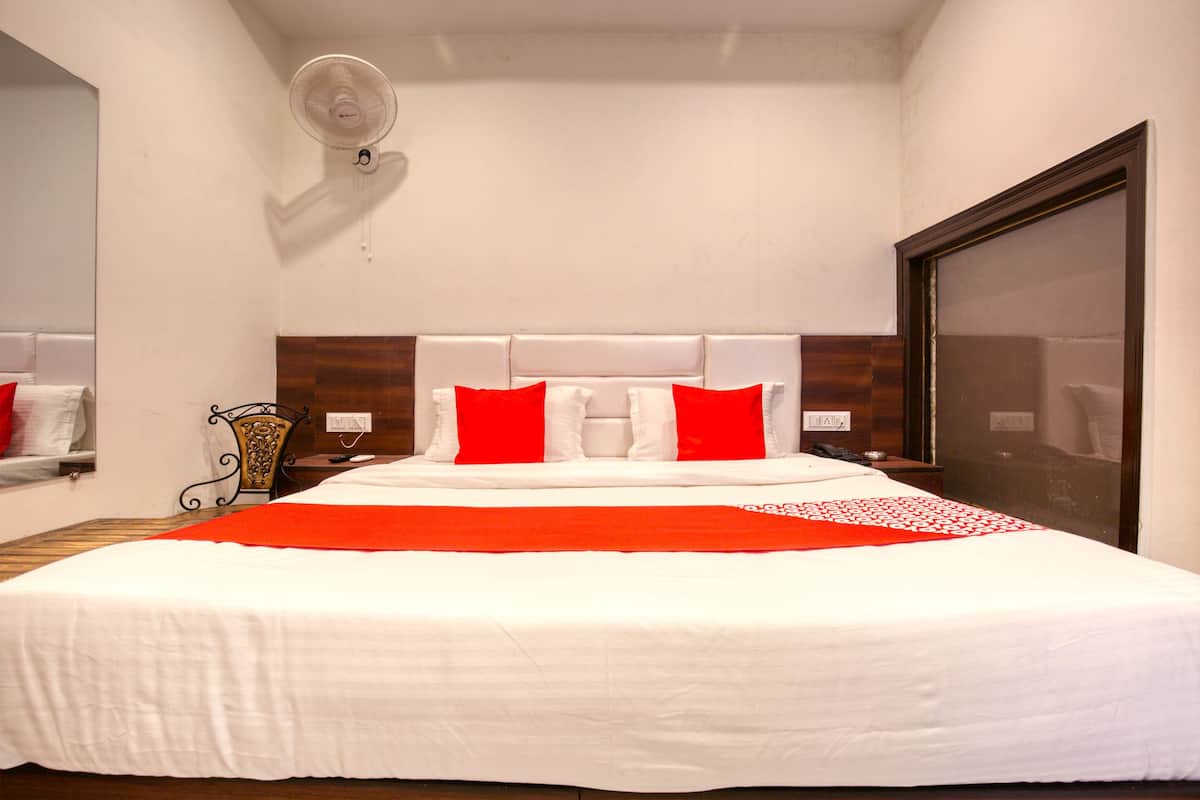 double or twin room | bed sheets