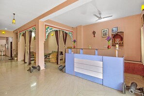 Reception - SPOT ON 40724 Kukas Guest House (Amer)