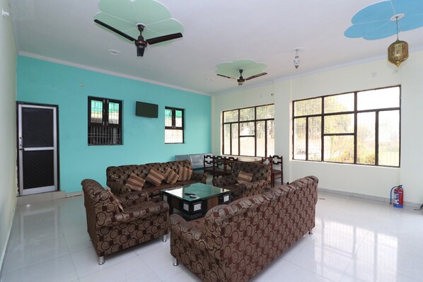 Lobby - OYO 29261 Orchid Villa (Bhubaneshwar)