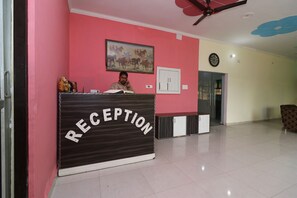 Reception - OYO 29261 Orchid Villa (Bhubaneshwar)