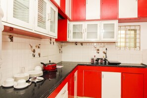 Double or Twin Room | Private kitchen - OYO Home 30424 Exotic Stay Near Meenakshi Tech Park (Hyderabad)