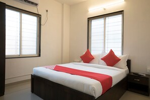 Double or Twin Room | Free WiFi, bed sheets - OYO 28092 RVC Hospitality (Pune)