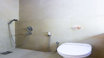 Free toiletries, towels