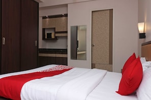 Double or Twin Room | Free WiFi, bed sheets