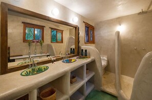 Standard Villa, 3 Bedrooms, Non Smoking | Bathroom