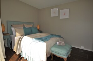 Deluxe Studio, Accessible | Individually decorated, individually furnished, soundproofing - BeachBox Boutique Accommodation (Coopers Beach)