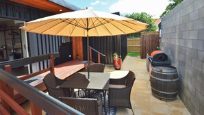 Unclassified image, 2 of 9, button - BeachBox Boutique Accommodation (Coopers Beach)
