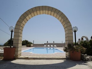 Outdoor pool - Villa Hibiscus - Panoramic studio for 2 people in a villa with pool (Vieste)