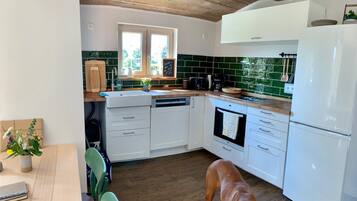 Kühlschrank, Ofen, Herdplatte, Geschirrspüler