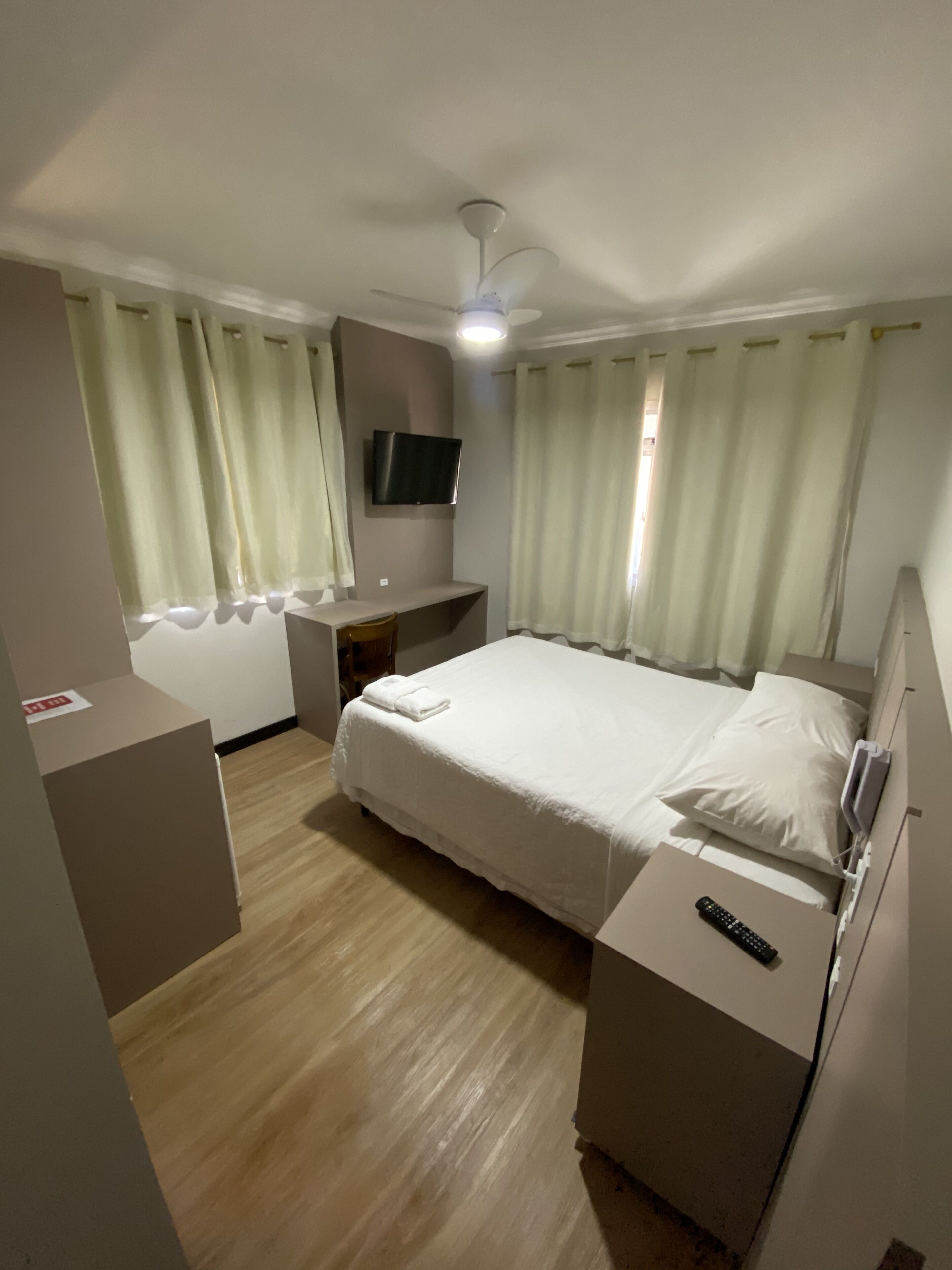 superior room | laptop workspace, iron/ironing board, free wifi, bed sheets