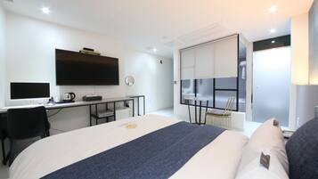1 bedroom, blackout drapes, soundproofing, free WiFi
