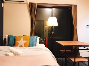 Apartamento, 1 habitación (1F) | 1 dormitorio, escritorio, sistema de insonorización