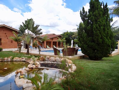 Large house on gated community | Near Parachuting