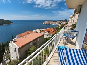 Property grounds - Sipa apartment D ,4 star Apartment in Dubrovnik, Old Town and Sea Views (Dubrovačko-neretvanska)