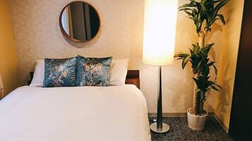 Soundproofing, free WiFi