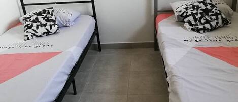 6 habitaciones y wifi