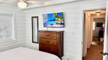 2 間睡房、房內夾萬、熨斗/熨衫板、免費 Wi-Fi