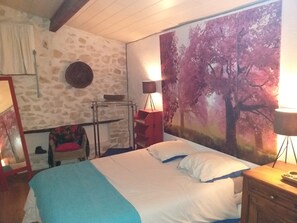 4 Schlafzimmer, Bügeleisen/Bügelbrett, kostenloses WLAN, Bettwäsche
