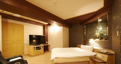 Hotel NOA - Adults Only