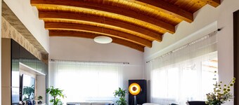 Modern Rooftop Penthouse