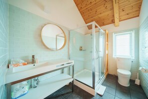 Comfort Villa | Bathroom