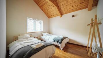 Comfort Villa | 3 bedrooms, iron/ironing board, free WiFi, bed sheets