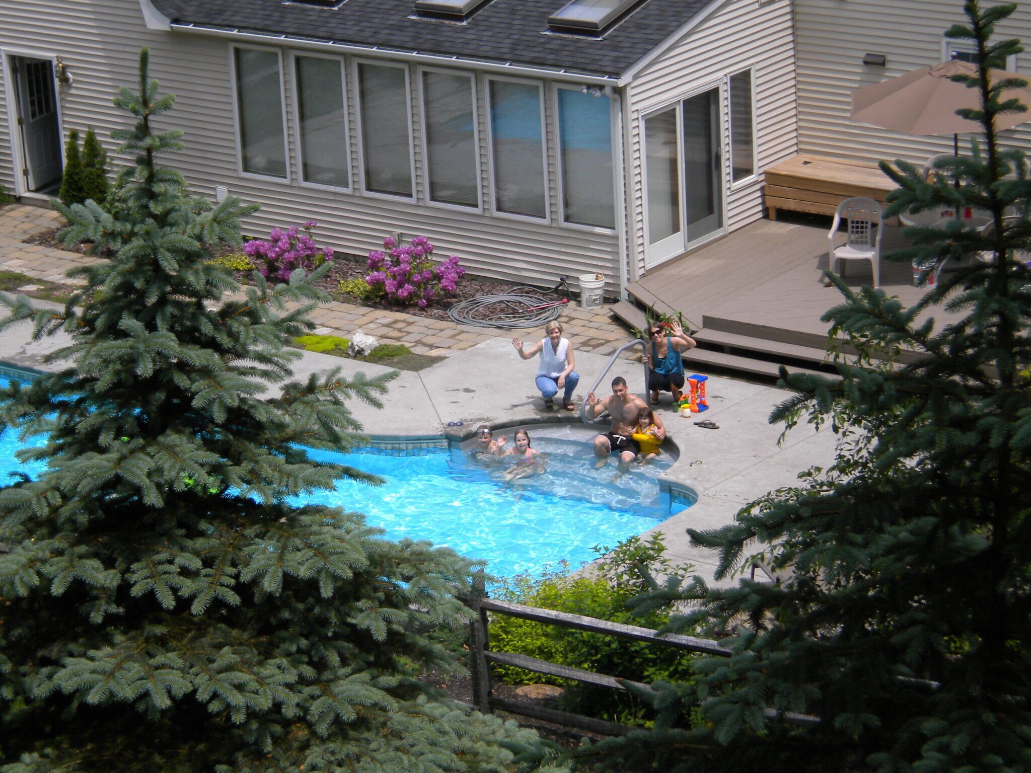 Private family friendly home with in-ground pool and tennis court