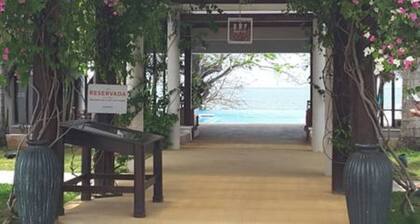 Casa Boroda - Andromeda Pedasi - In Park with Swimming pool and Beach