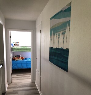 3 Schlafzimmer, Schreibtisch, Bügeleisen/Bügelbrett, kostenloses WLAN