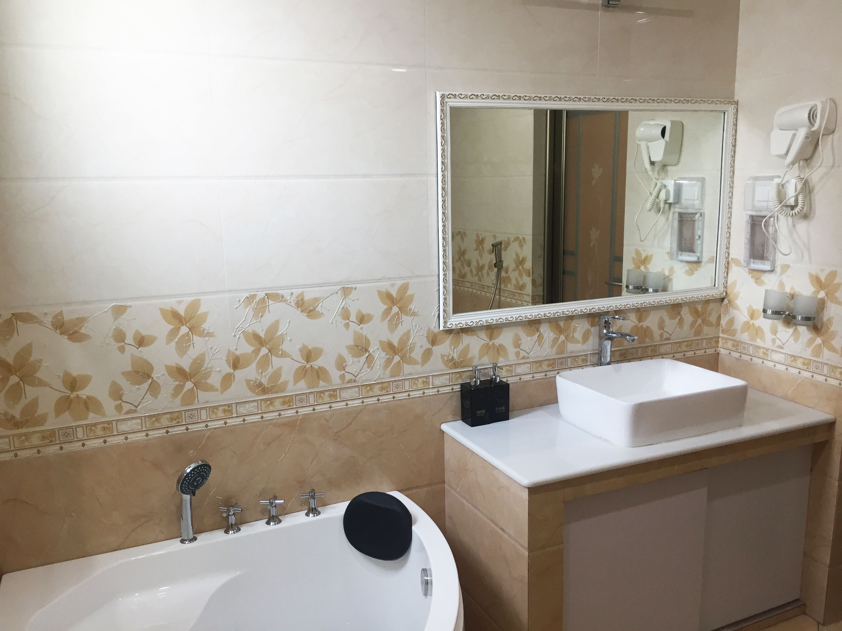 Photo - Rosemary Boutique