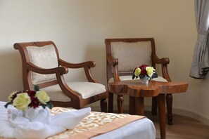 Chambre Deluxe avec lits jumeaux | Équipements de la chambre