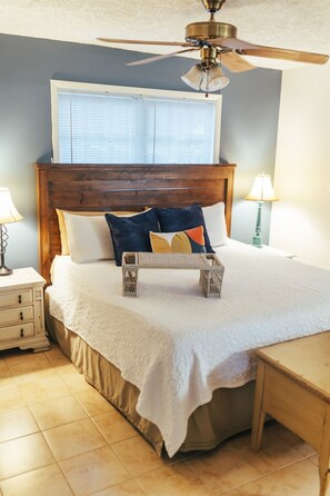 1 bedroom, desk, iron/ironing board, free WiFi