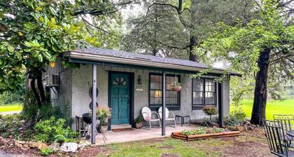 The Cottage - 2 miles to I-65