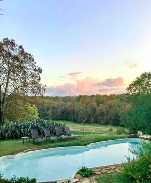 Pool - The Cottage - 2 miles to I-65 (Montevallo)